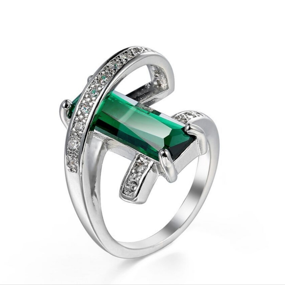 Women's Cocktail Ring Green Zircon Emerald Gemstone 925 Sterling Silver Size 8
